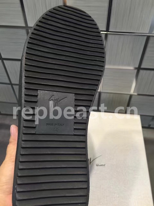Super Max GZ Shoes157