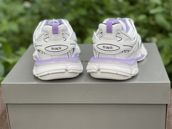 B 17FW Tripe-S High End Sneaker-258
