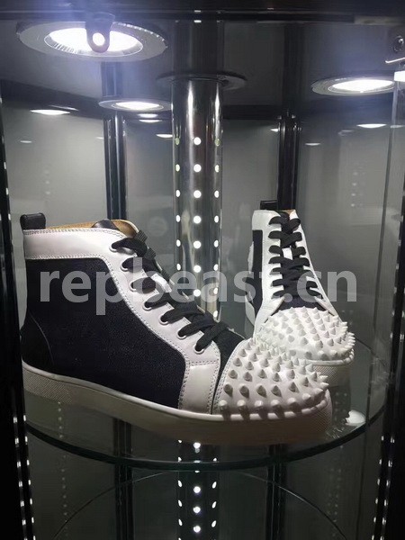 Super Max Christian Louboutin Shoes-637