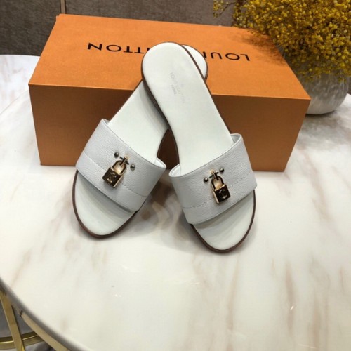 LV Sandals 1;1 Quality-068