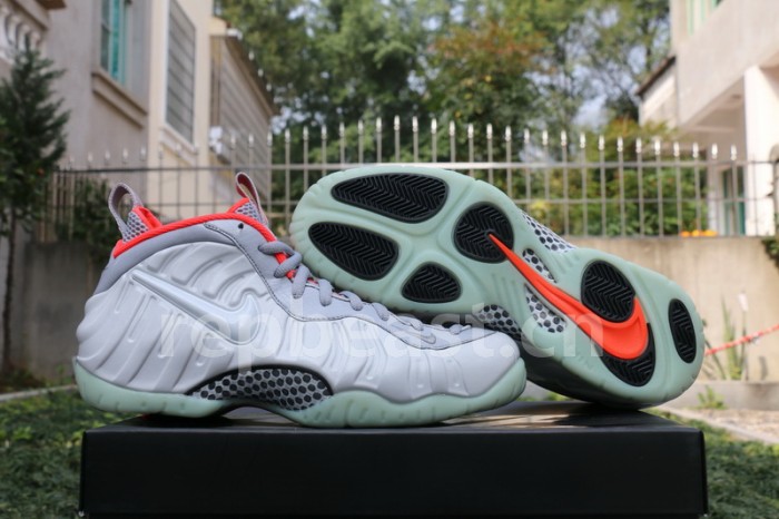 Authentic Nike Air Foamposite Pro “Pure Platinum”