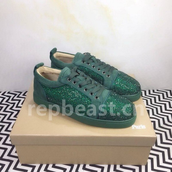 Super Max Christian Louboutin Shoes-940