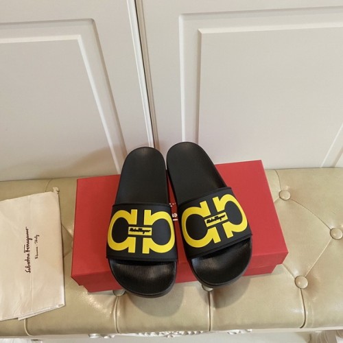 Ferragamo men slippers AAA-008