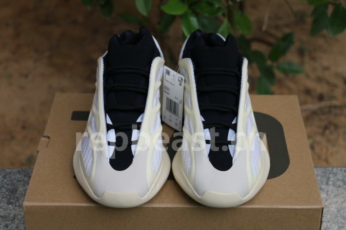 Authentic Yeezy 700 V3 “Azael”