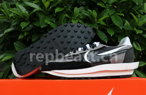 Sacai x Nike Waffle Daybreak BV0073-001 GS