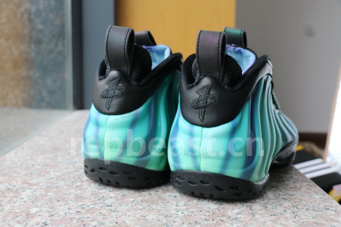 Authentic Nike Air Foamposite One “Northern Lights”