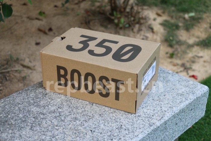 Authentic Yeezy 350 Boost V2 “Yecheil” Non-Reflective Kids Shoes