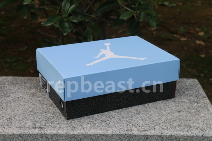 Authentic Air Jordan 3 “UNC” 2020