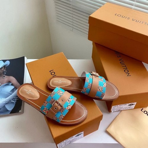 LV women slippers AAA-267