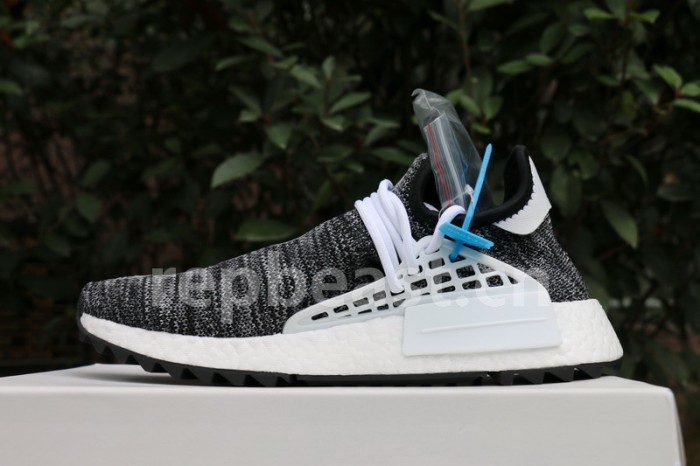 Authentic AD Human Race NMD x Pharrell Williams“Core Black”