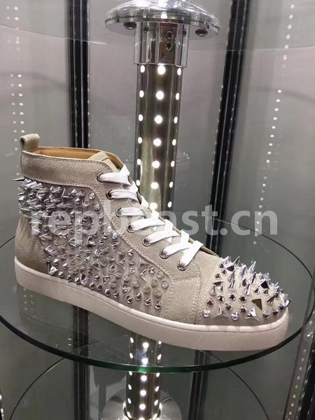 Super Max Christian Louboutin Shoes-663