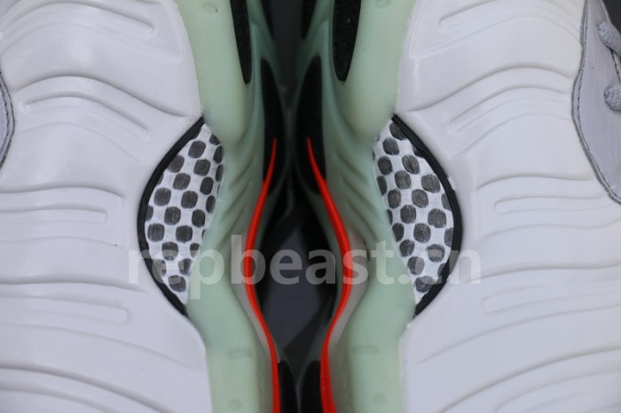 Authentic Nike Air Foamposite Pro “Pure Platinum”