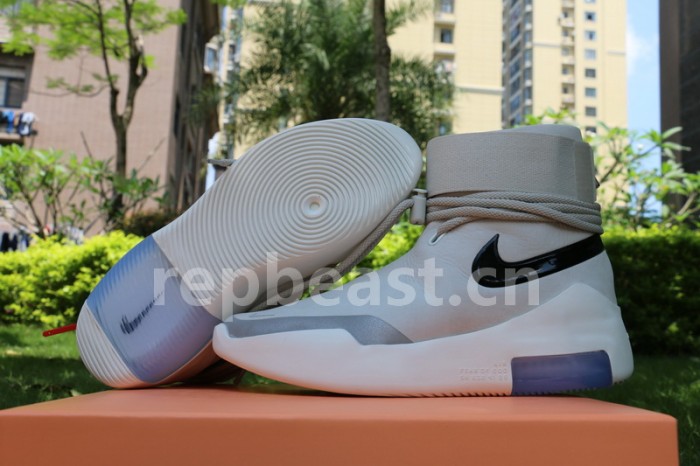 Authentic Nike Air Shot Around “Light Bone”