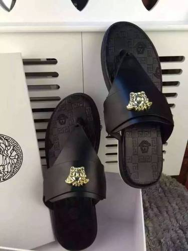 Versace men slippers AAA-053