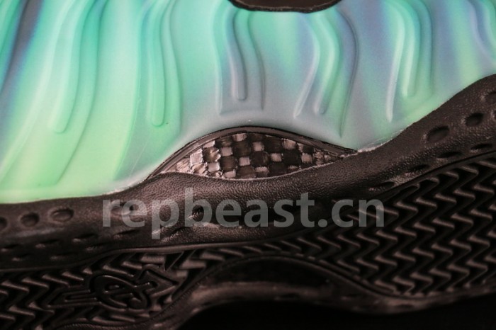 Authentic Nike Air Foamposite One “Northern Lights”