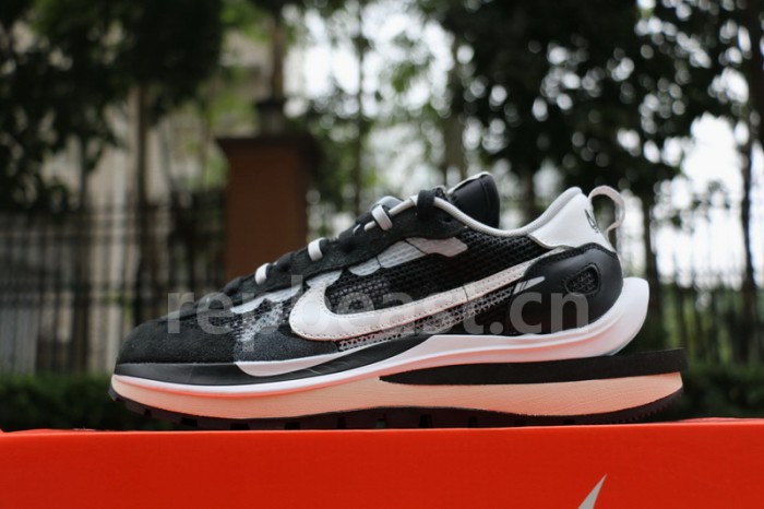 Authentic Sacai x Nike Pegasus VaporFly SP Black