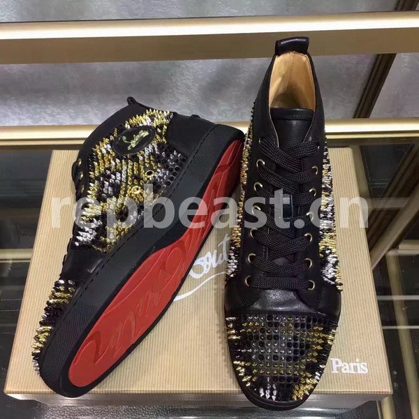 Super Max Christian Louboutin Shoes-558