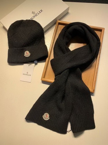 Moncler Wool Cap Scarf AAA-305