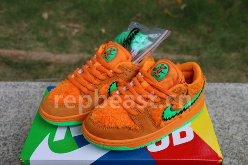 Authentic Grateful Dead x Nike SB Dunk Low “Orange Bear”  kids shoes