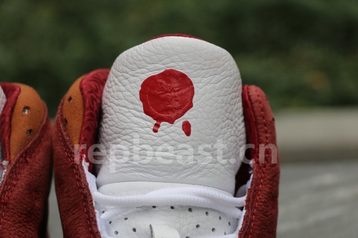 Authentic Air Jordan 13 “BIN 23” Premio