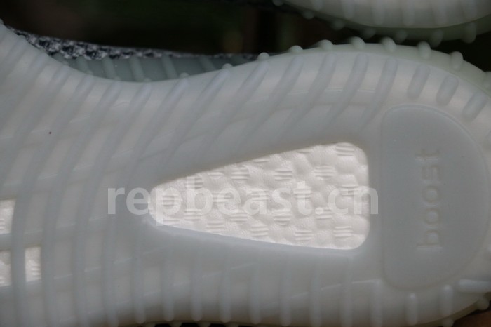 Authentic Yeezy Boost 350 V2 Ash Blue