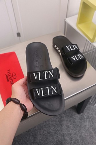 VT Men slippers AAA-005