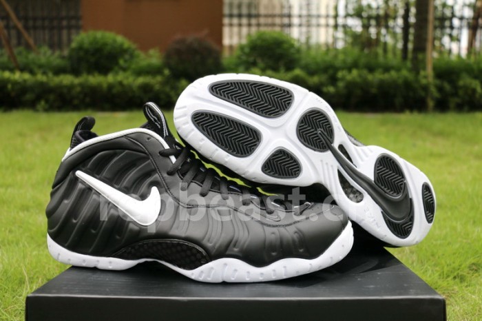 Authentic Nike Air Foamposite Pro “Dr. Doom” 2016