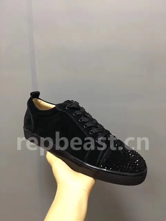 Super Max Christian Louboutin Shoes-810