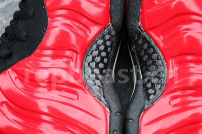 Authentic Nike Air Foamposite Pro “Red/Black”