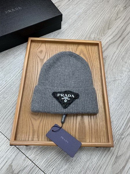 Prada Wool Cap Scarf AAA-062