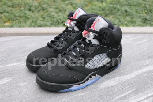 Authentic Air Jordan 5 Retro OG “Black Metallic”