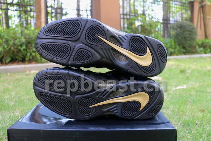 Authentic Nike Air Foamposite Pro “Black Metallic Gold”
