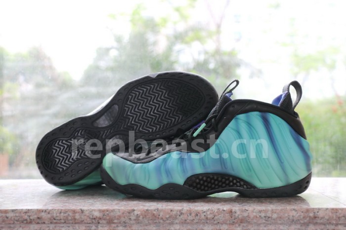 Authentic Nike Air Foamposite One “Northern Lights”