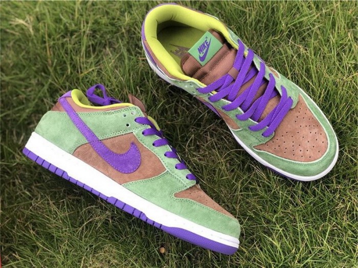 Authentic Nike Dunk Low SP “Veneer”  Women Size