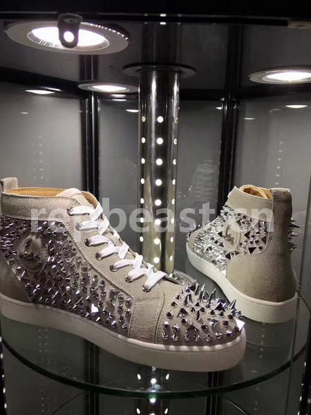 Super Max Christian Louboutin Shoes-663