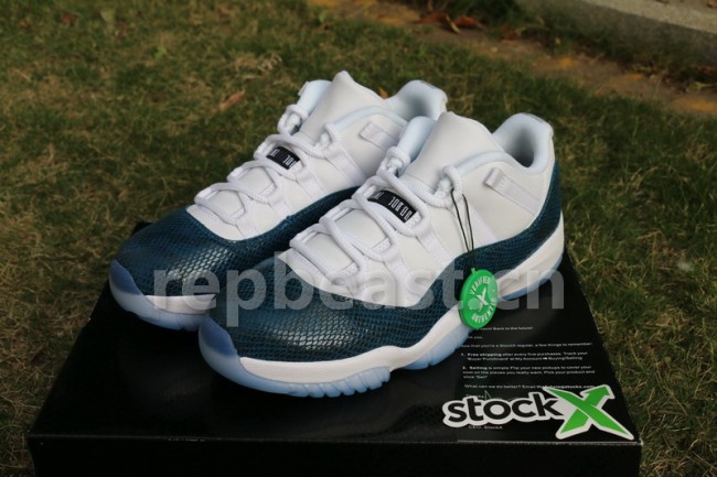 Authentic Air Jordan 11 Low “Navy Blue Snakeskin”