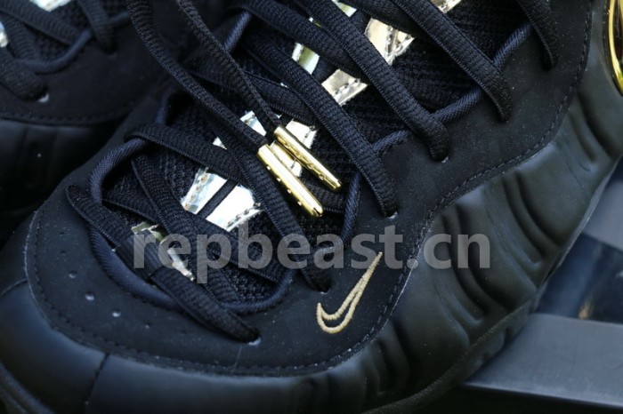 Authentic Nike Air Foamposite Pro “Black Metallic Gold”