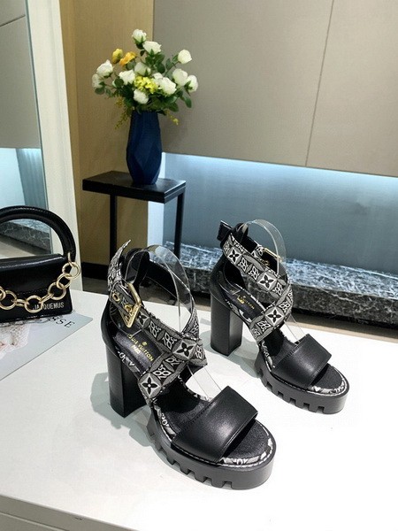 LV High heels-051