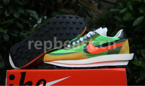 Authentic Sacai x Nike LDV Waffle BV0073-300 GS