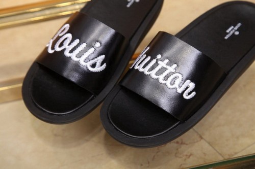 LV Sandals 1;1 Quality-092