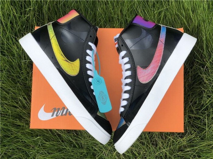 Authentic Nike Blazer Mid '77 VNTG Black