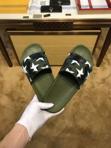 VT Men slippers AAA-030