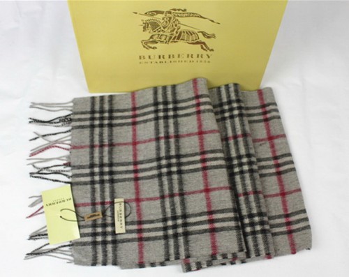 Burberry Silk Scarf AAA-310