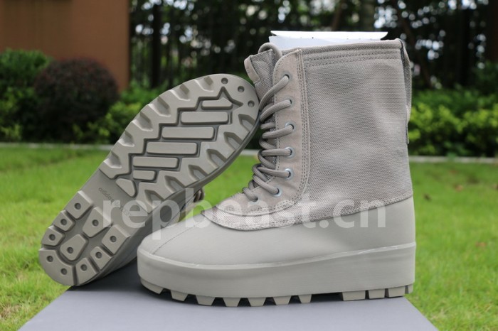 Authentic AD Yeezy 950 Boot “Moonrock”