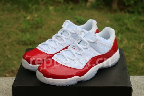 Authentic Air Jordan 11 Low “Varsity Red”