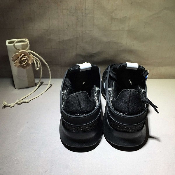 AD items-075