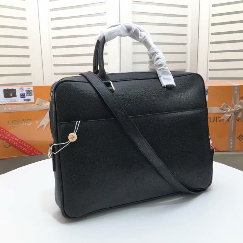 LV Men Hangbags AAA-018