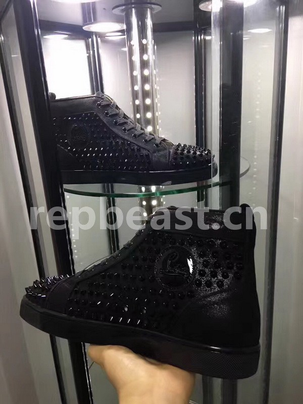 Super Max Christian Louboutin Shoes-716
