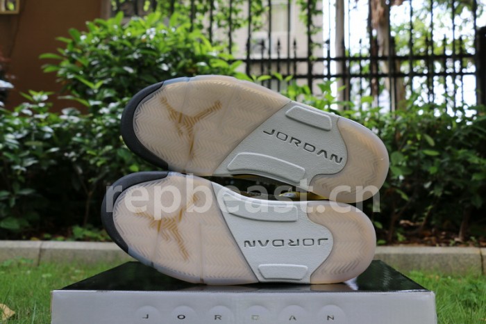 Authentic Air Jordan 5 Tokyo( restock)