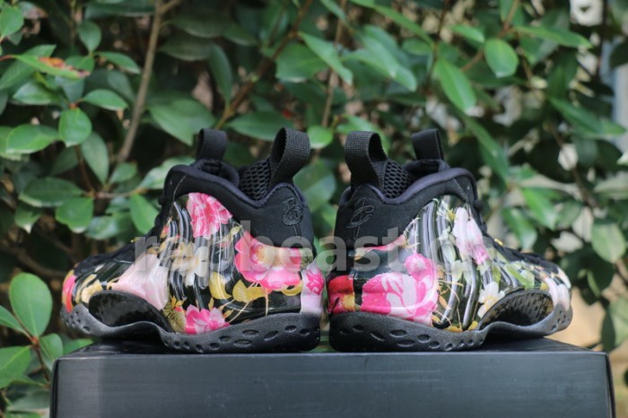 Authentic Nike Air Foamposite One “Floral”